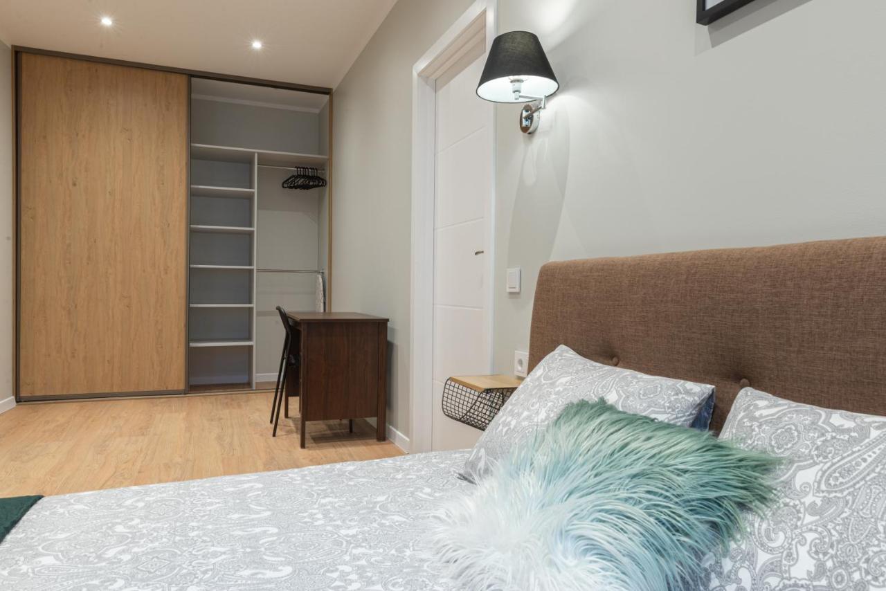 Friends And Family Vacation Apartments Рига Екстер'єр фото
